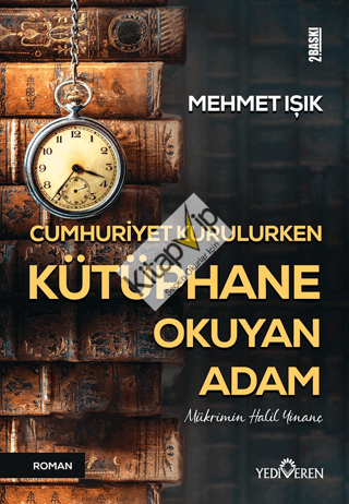 Cumhuriyet Kurulurken Kütüphane Okuyan Adam
